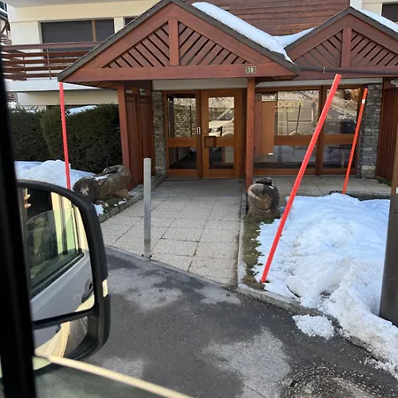 Crans Montana-snow Island 朗斯