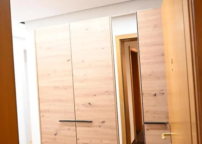 Crans Montana-snow Island 公寓 朗斯