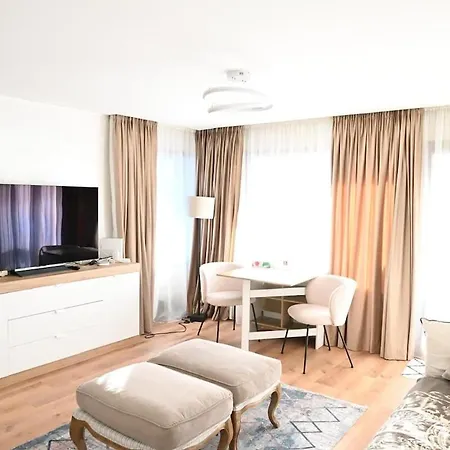 Crans Montana-snow Island *